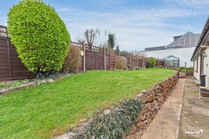 Photo 17- click for photo gallery